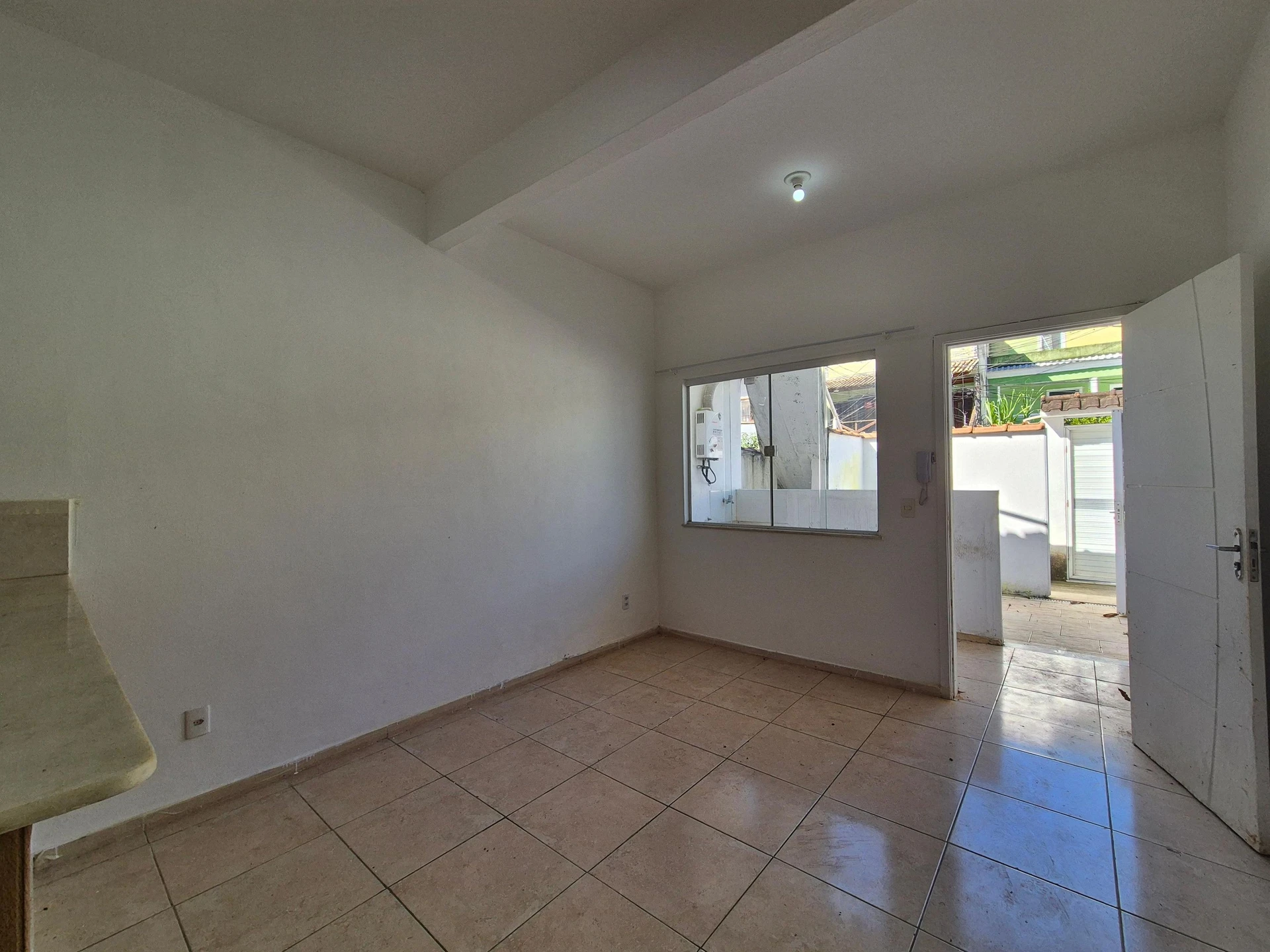 2-bedroom apartment with an open-plan kitchen — photo 10