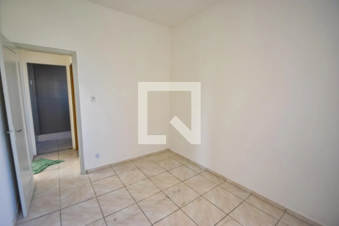 1-bedroom apartment with an electric shower — photo 24