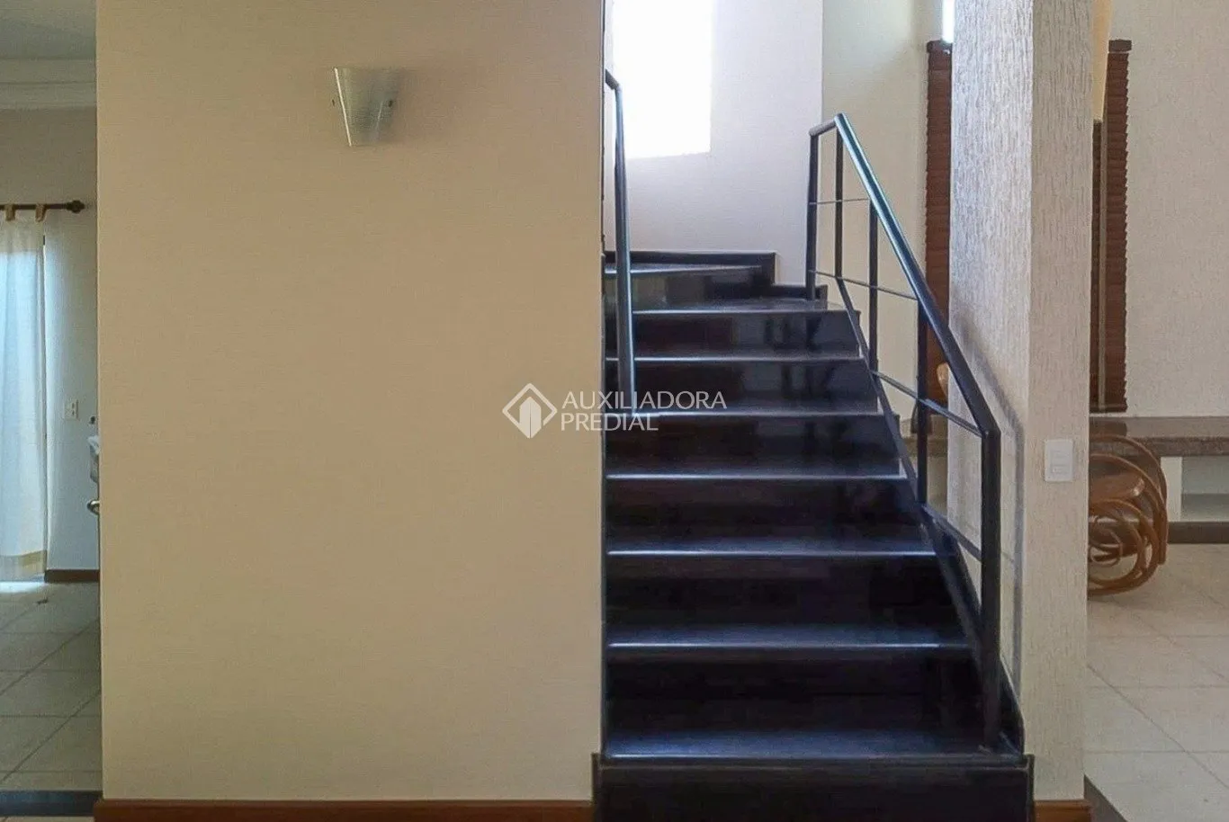 House with 3 bedrooms and 2 baths, on floor 2 — photo 24