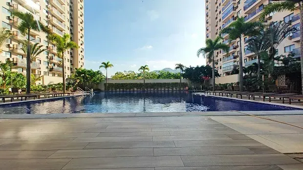 Apartamento sem mobília com vista para a cidade e montanhas — photo 40