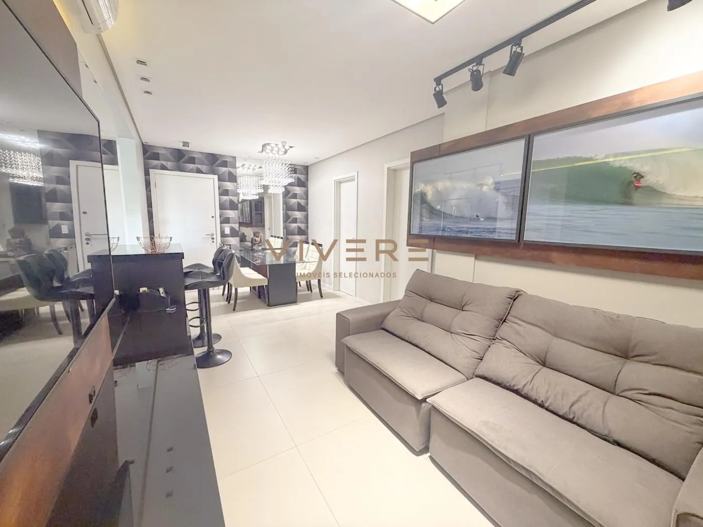 Furnished apartment with 2 bedrooms and open-plan kitchen — photo 24