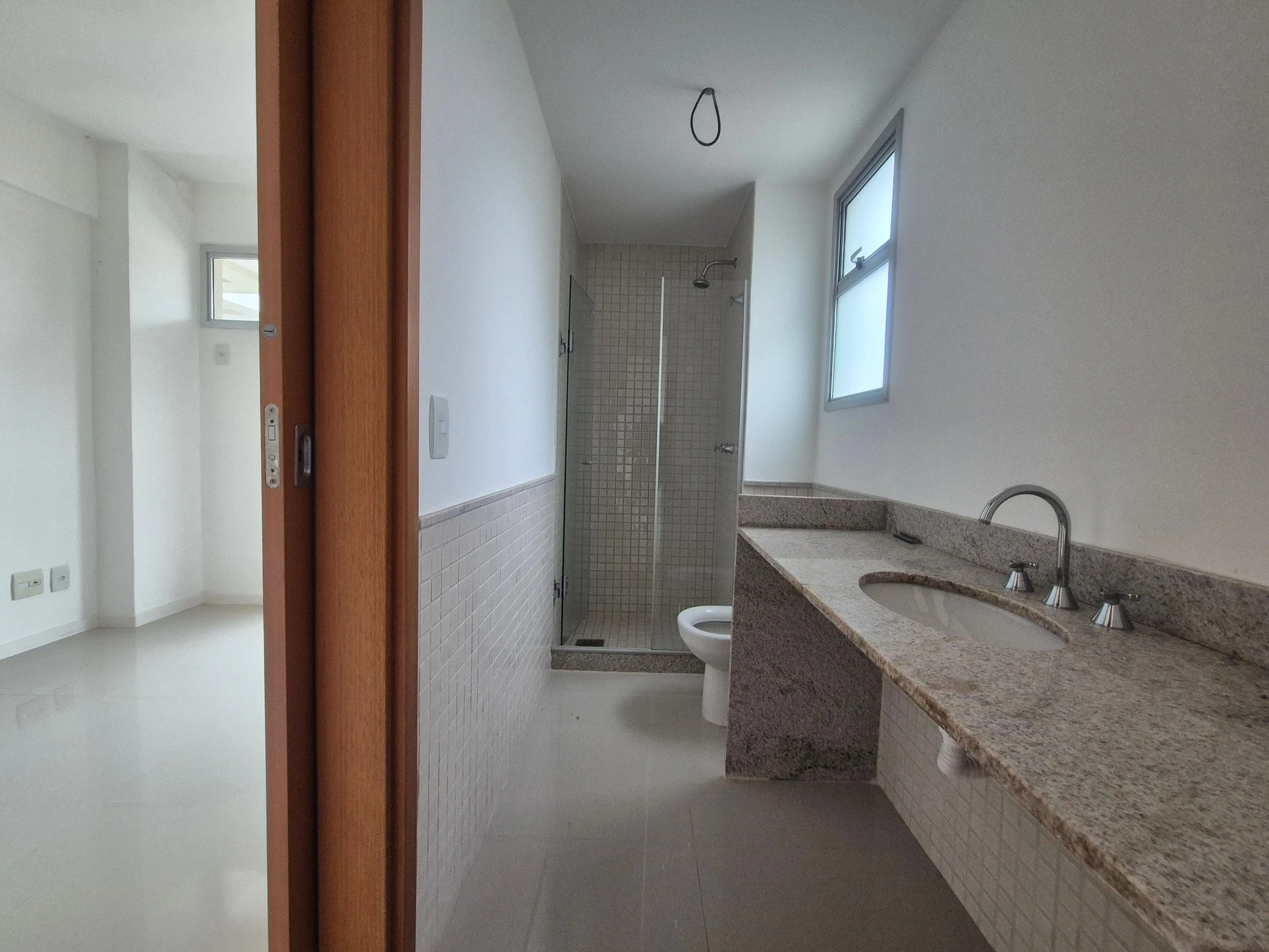 3-bedroom apartment in a building with a sauna — photo 21