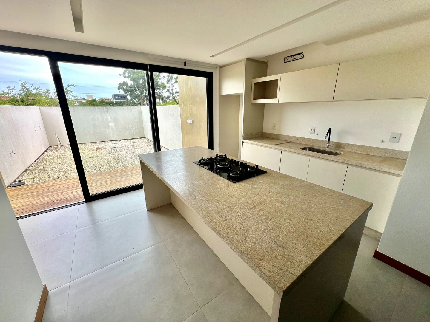 House, 145 m², with a private BBQ — photo 6