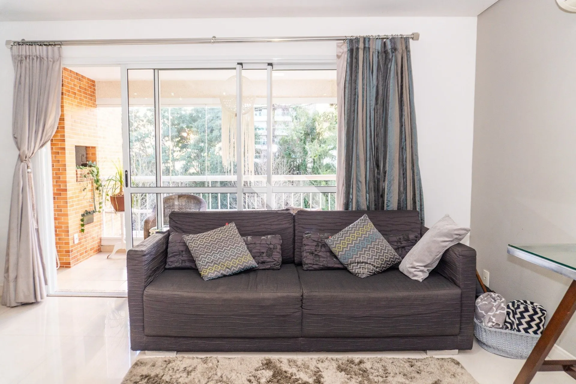 Semi-furnished apartment with 3 bedrooms and balcony grill — photo 29