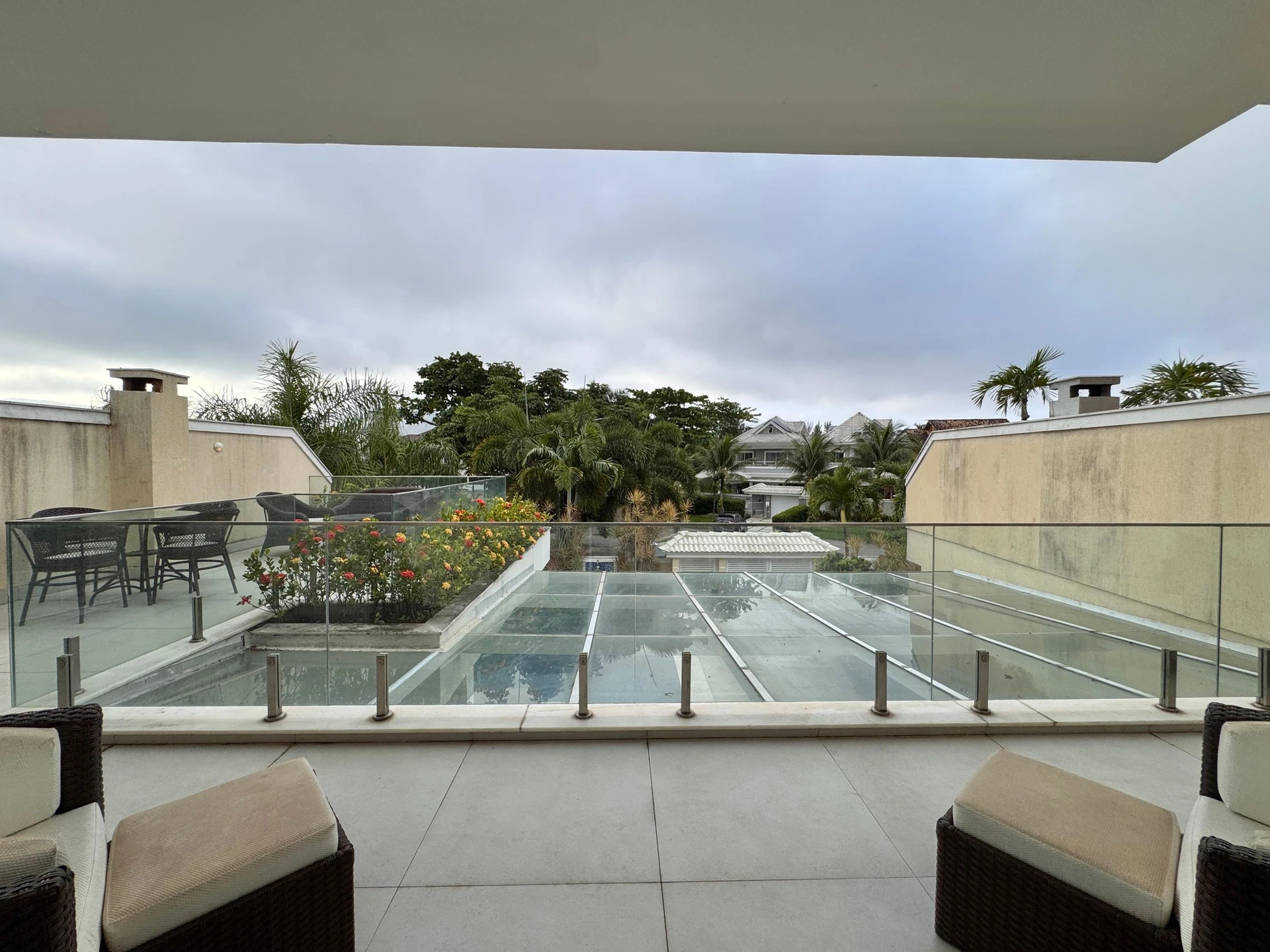 Casa mobiliada de 6 quartos com jacuzzi — photo 18