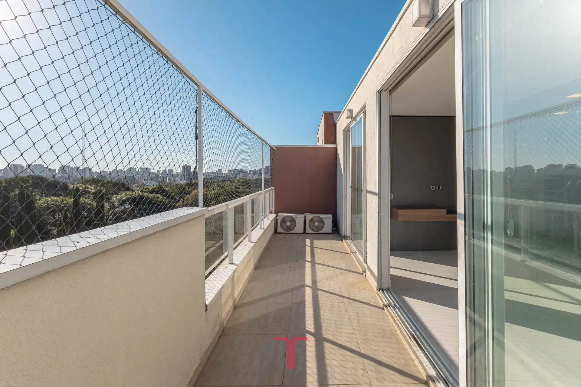 3 quartos e janelas do piso ao teto: apartamento de 141 m² — photo 20