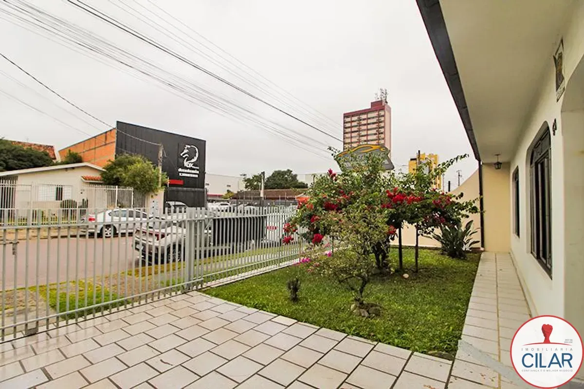 Unfurnished 4-bedroom house with 2 bathrooms — photo 23