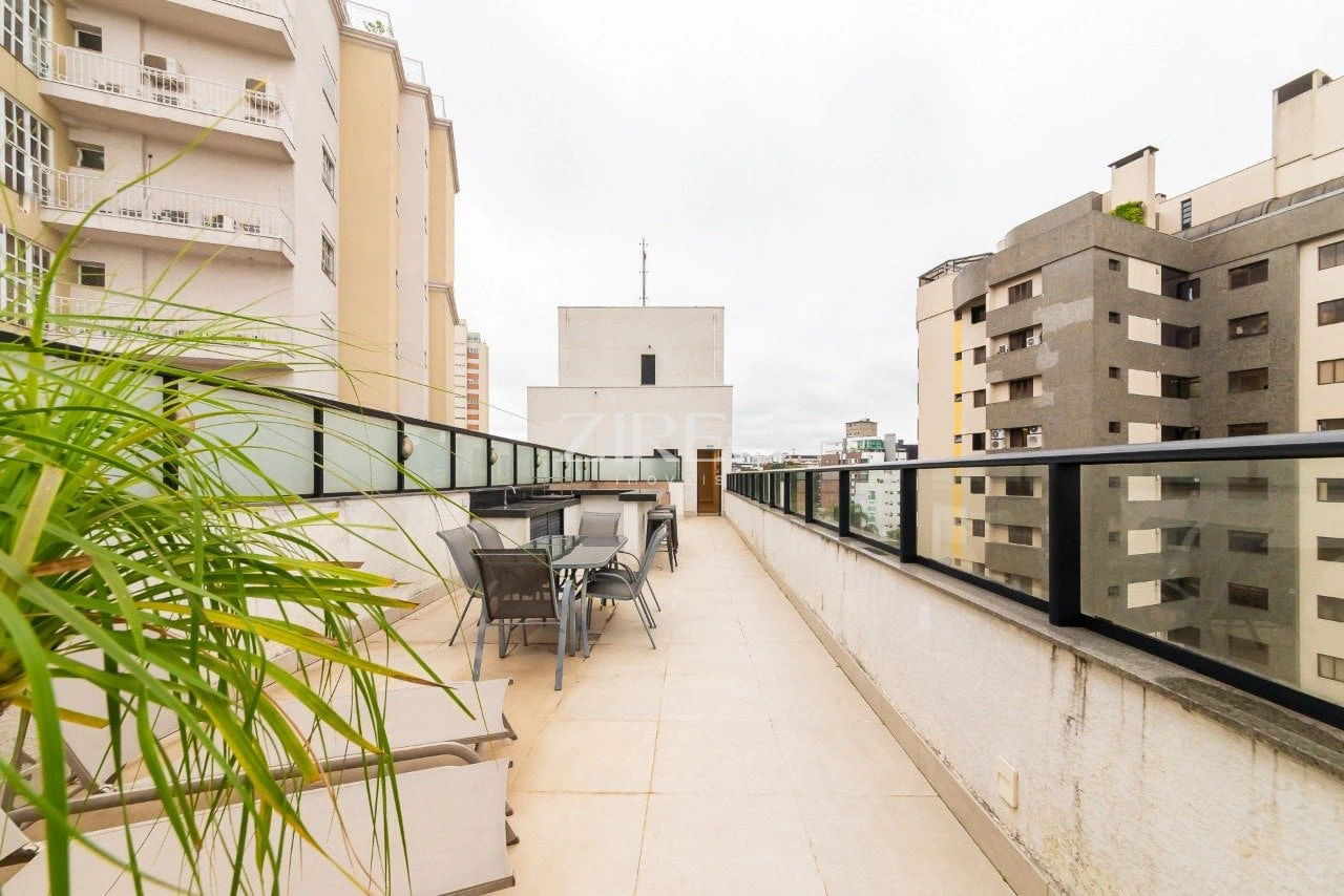 Apartamento mobiliado de 1 quarto com varanda de vidro — photo 17