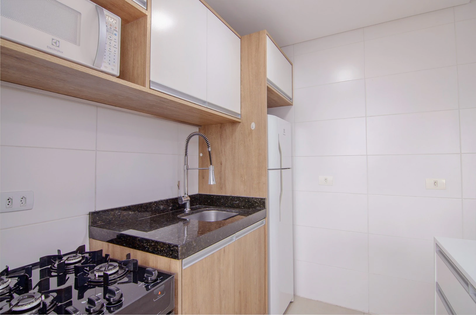 One-bedroom apartment with a washing machine in Curitiba — photo 11