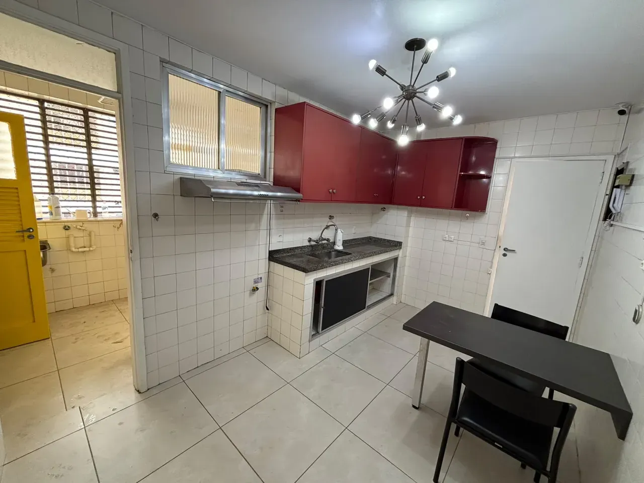Water view in a 4-bedroom apartment, 130 m² — photo 7