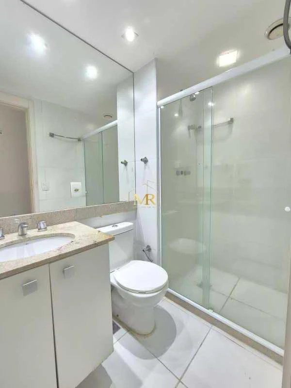 69 m² apartment with a separate kitchen and gas stove — photo 6