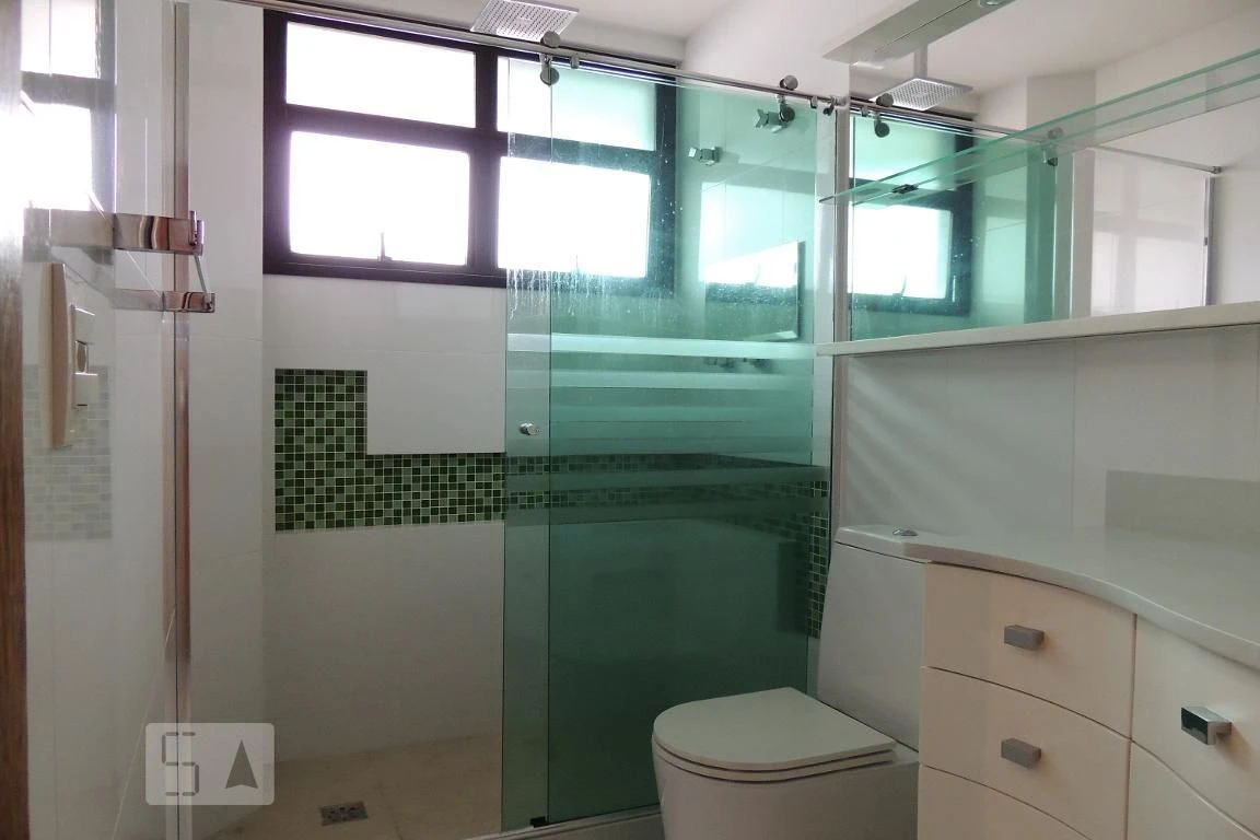 Apartamento de 4 quartos com janelas do piso ao teto — photo 20