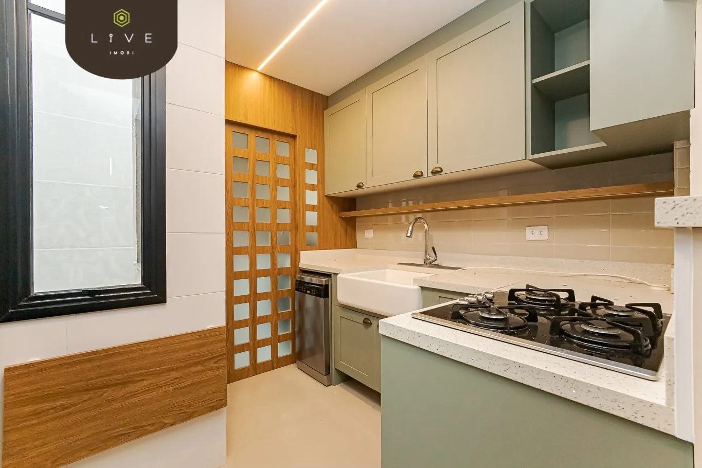 Dishwasher in a 2-bedroom apartment, 110 m² — photo 12