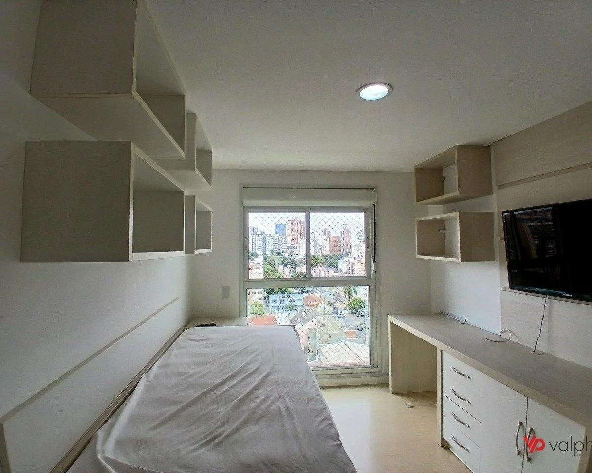 Home office in a 2-bedroom apartment, 105 m² — photo 48