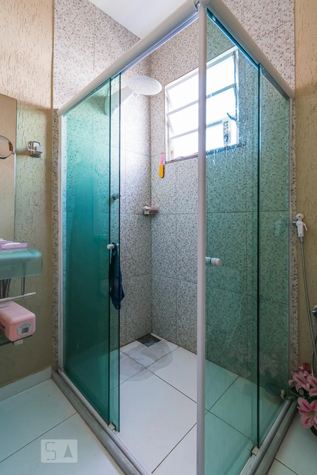 100 m² apartment with a washing machine and a home office — photo 8