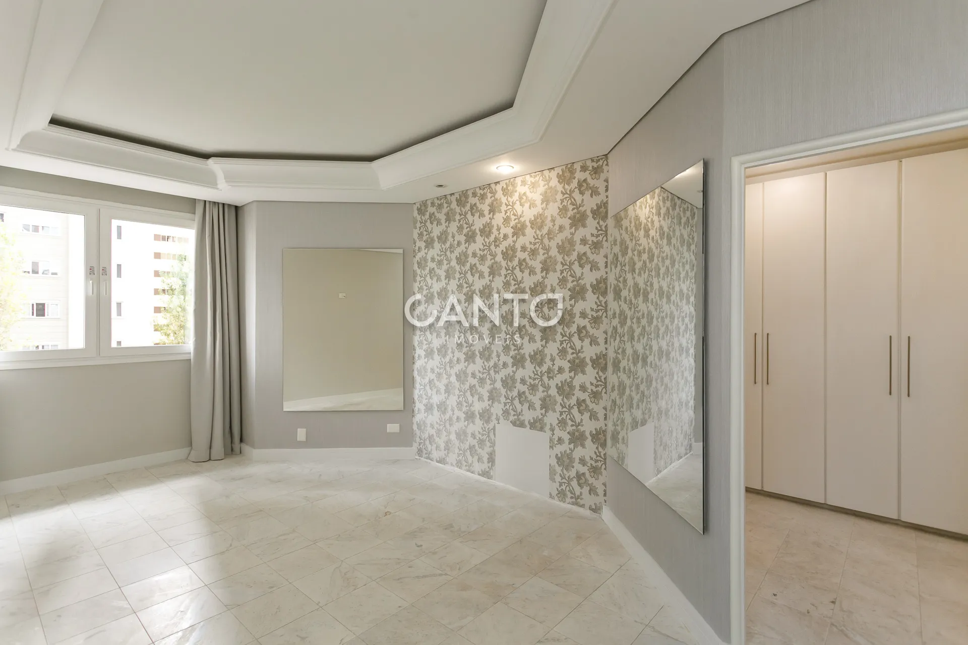 4-bedroom apartment with 3 parking spaces included — photo 27
