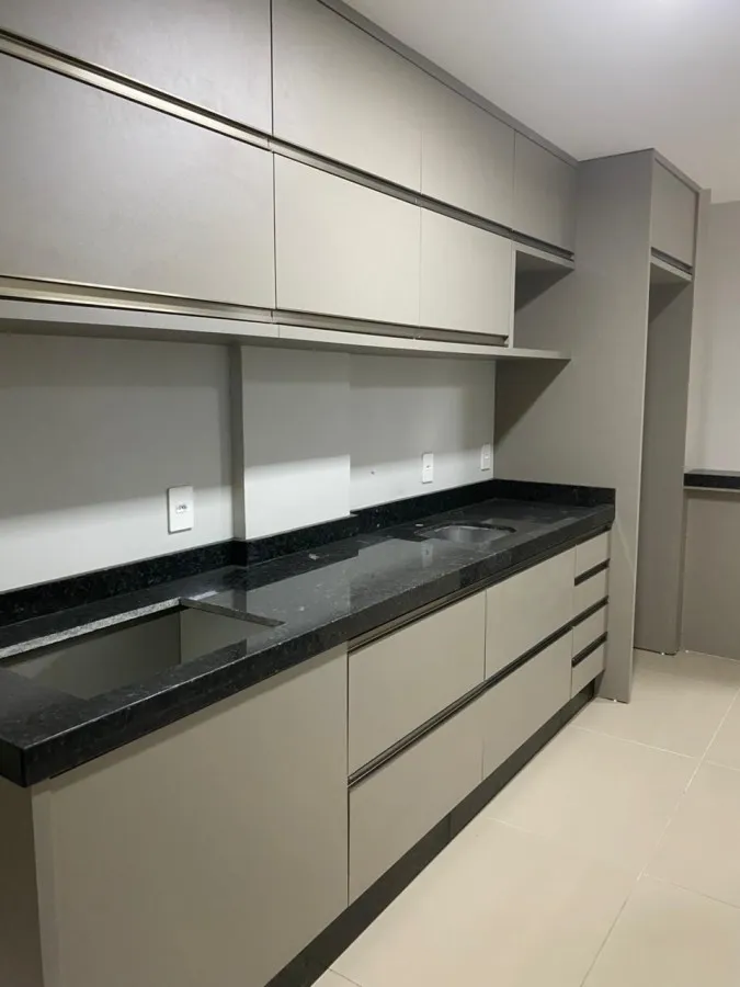 Apartamento en planta baja con 4 dormitorios y 3 suites — photo 7