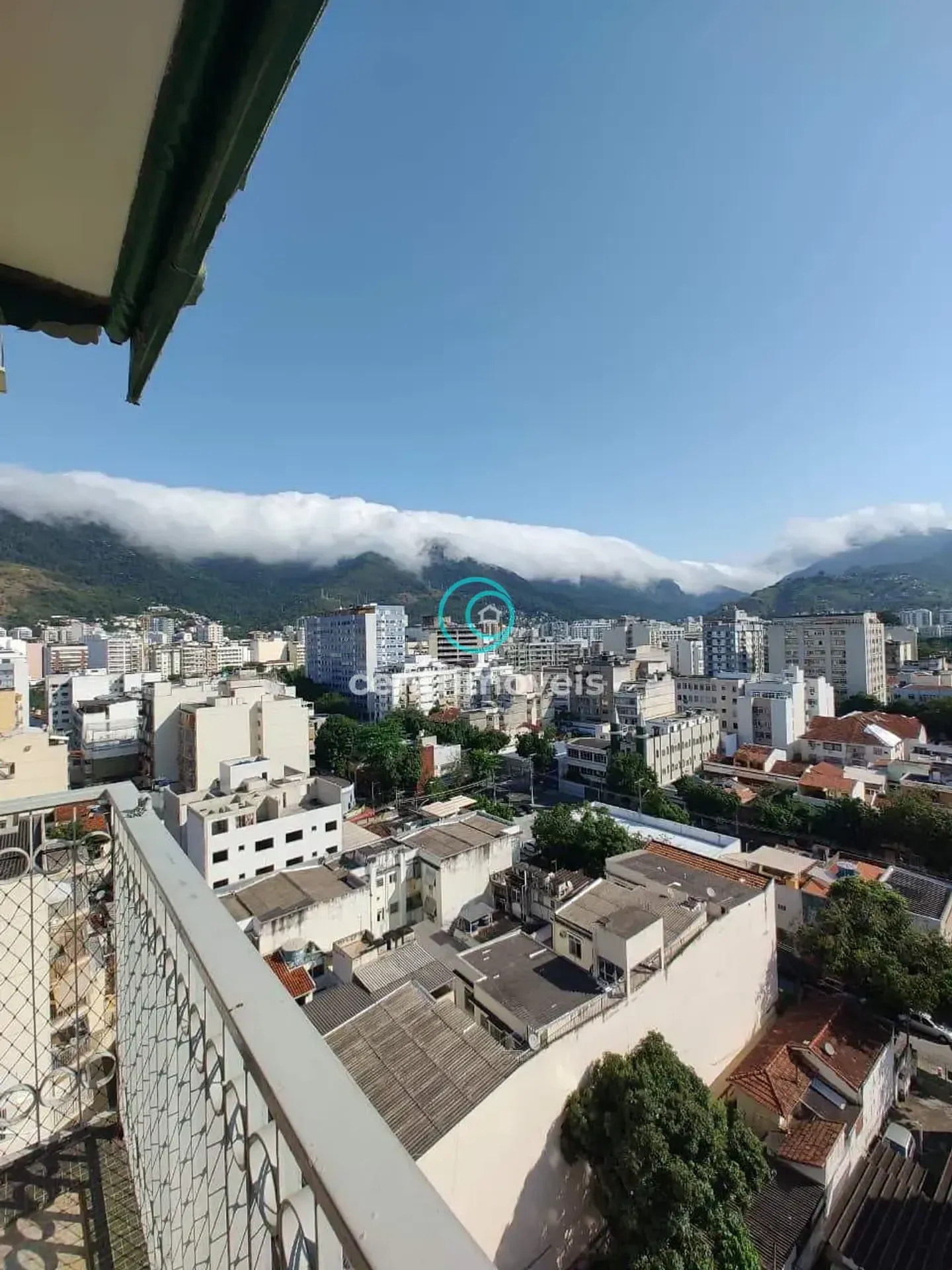 Mountain view in a 2-bedroom apartment, 64 m² — photo 9