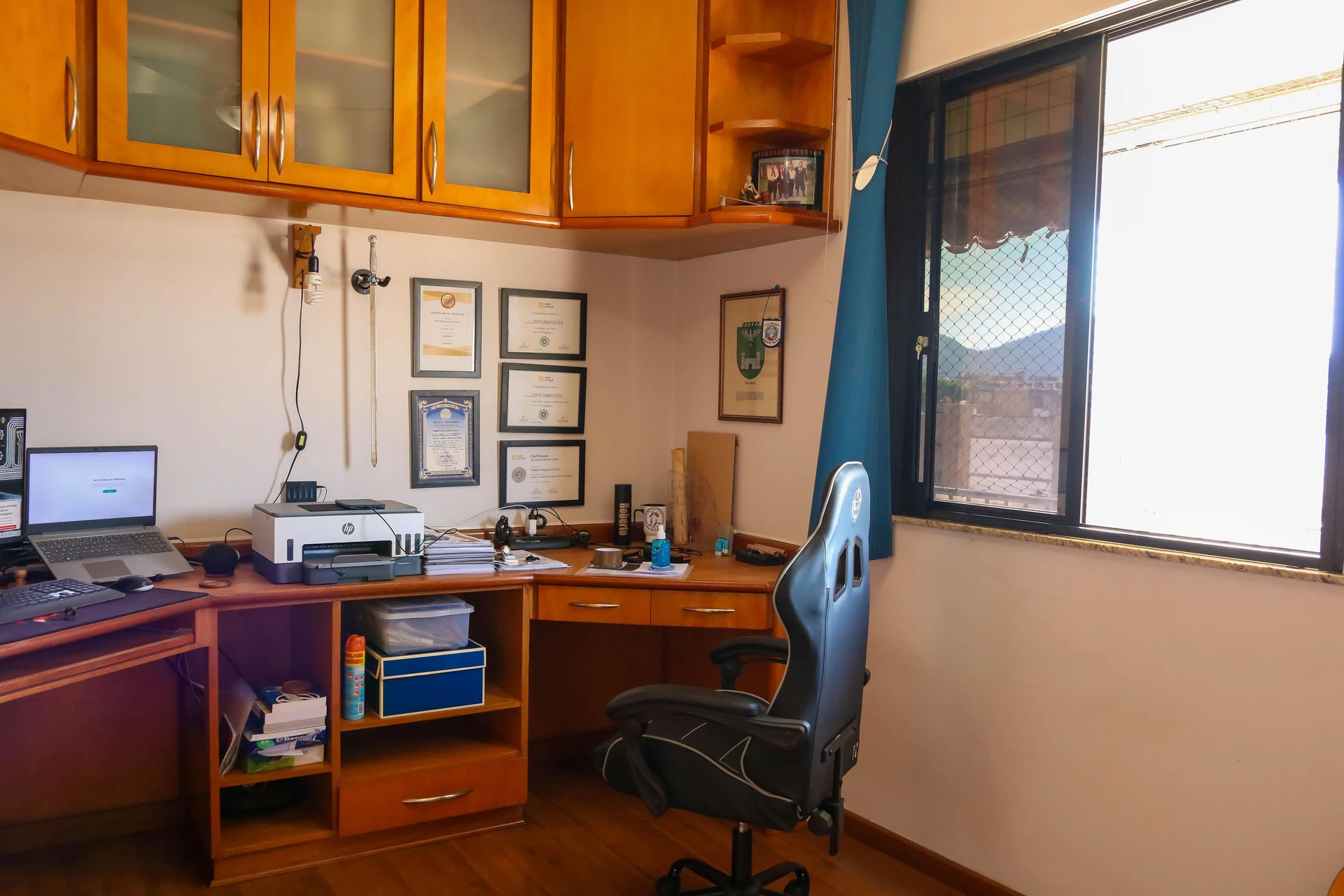 Furnished apartment with home office and 3 bedrooms — photo 48