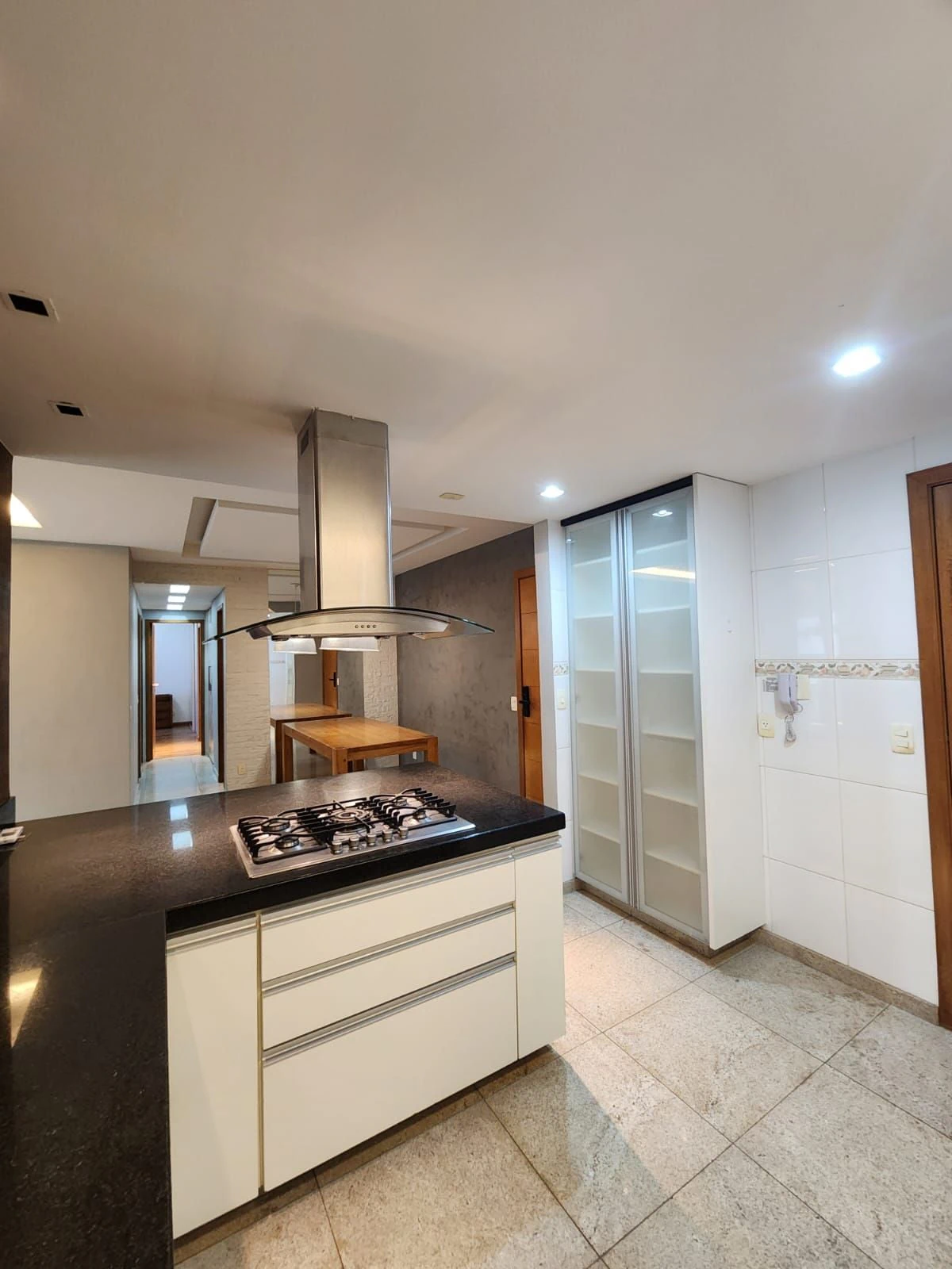 110 m² apartment with an open-plan kitchen and balcony — photo 16
