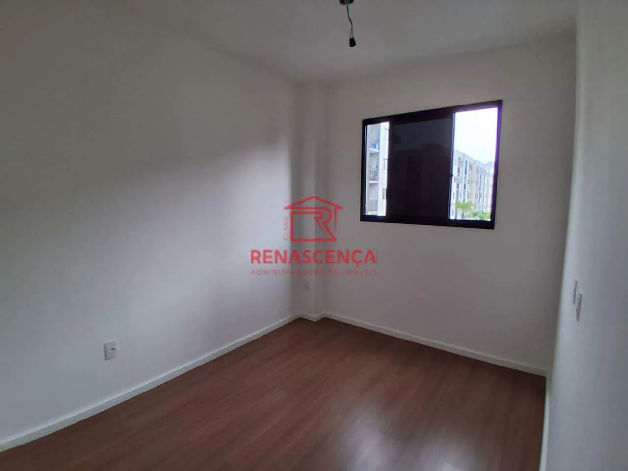 Квартира 47 м² з 2 спальнями і балконом — photo 14