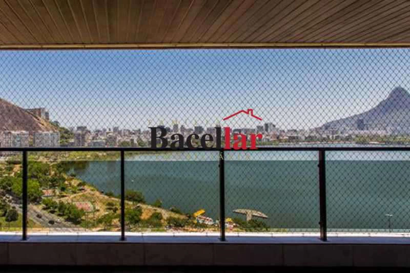380 m² apartment with 4 en-suite bedrooms and 7 baths — photo 25