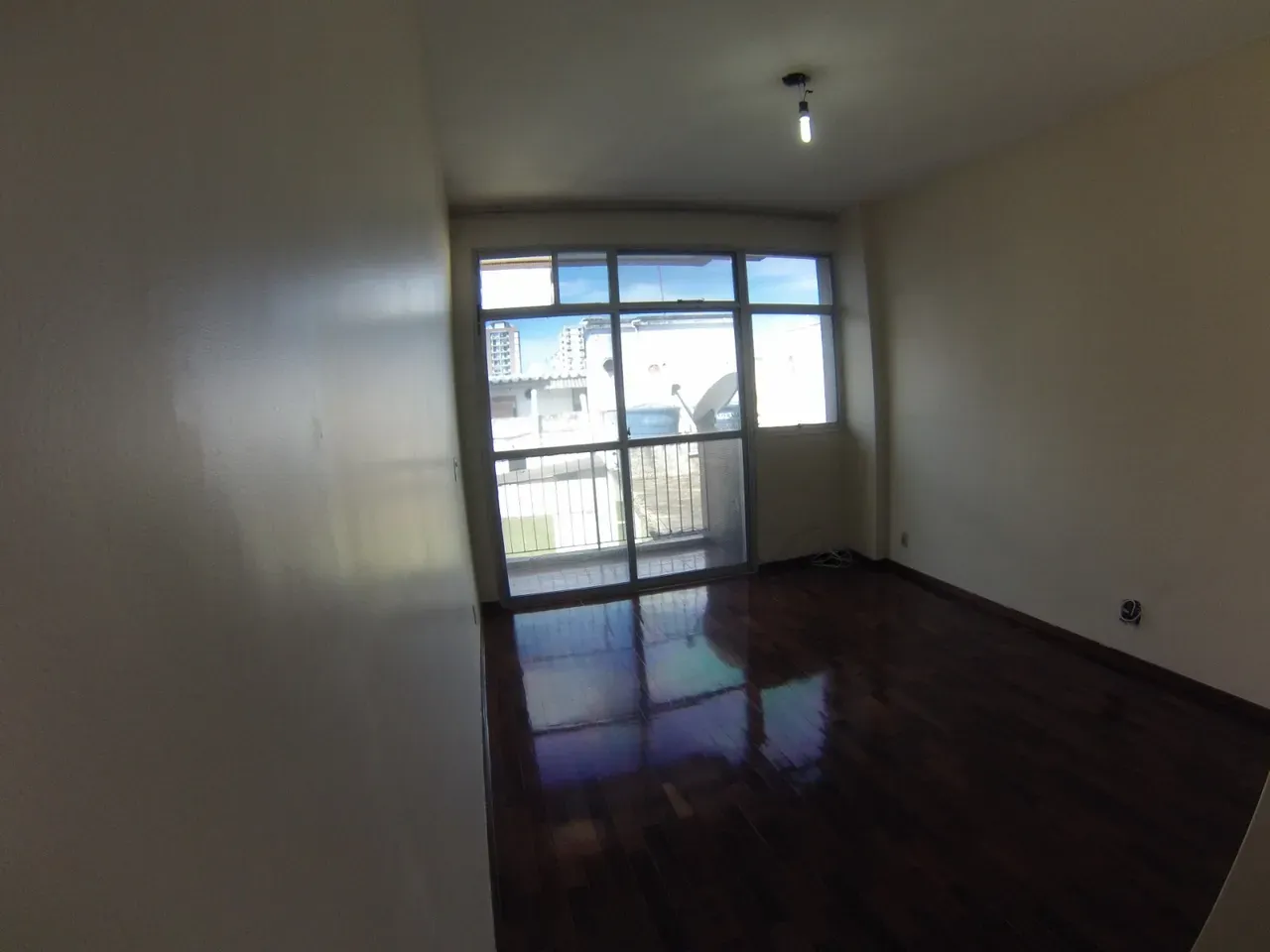 2-bedroom apartment with an en-suite and 2 bathrooms — photo 13