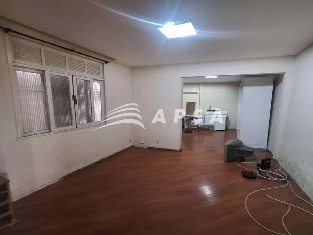 286 m² house with 3 bedrooms and 2 bathrooms — photo 22
