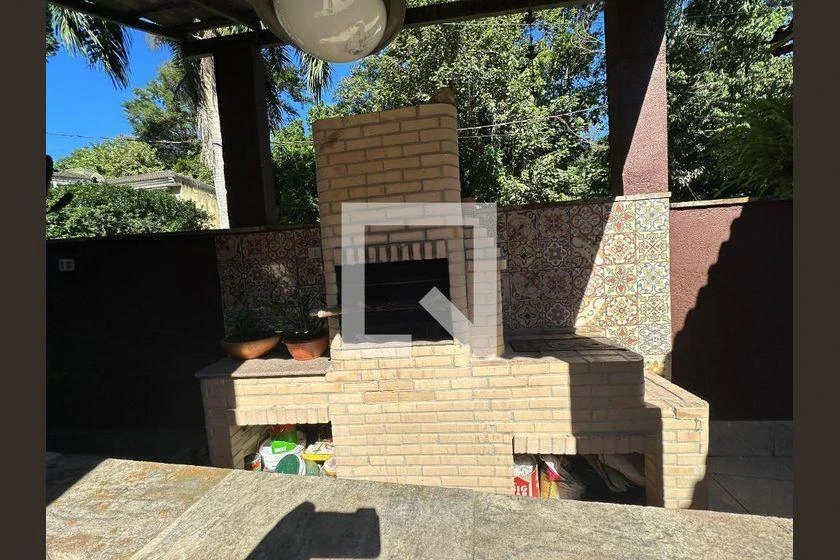 Gated house with 4 bedrooms and a gas kitchen — photo 49