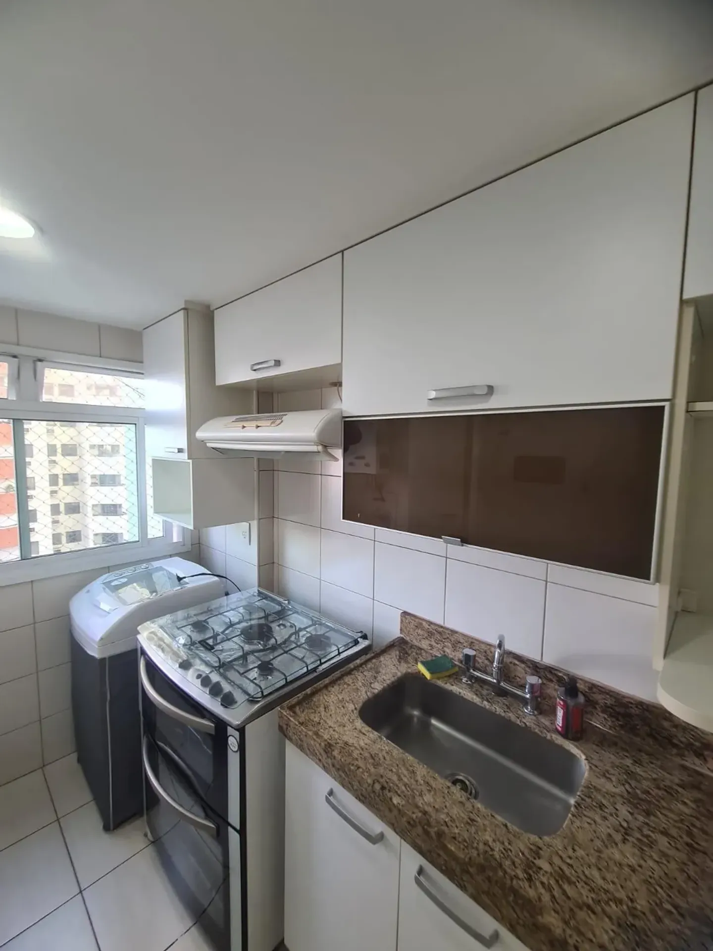 Furnished apartment with 2 bedrooms and parking spot — photo 16