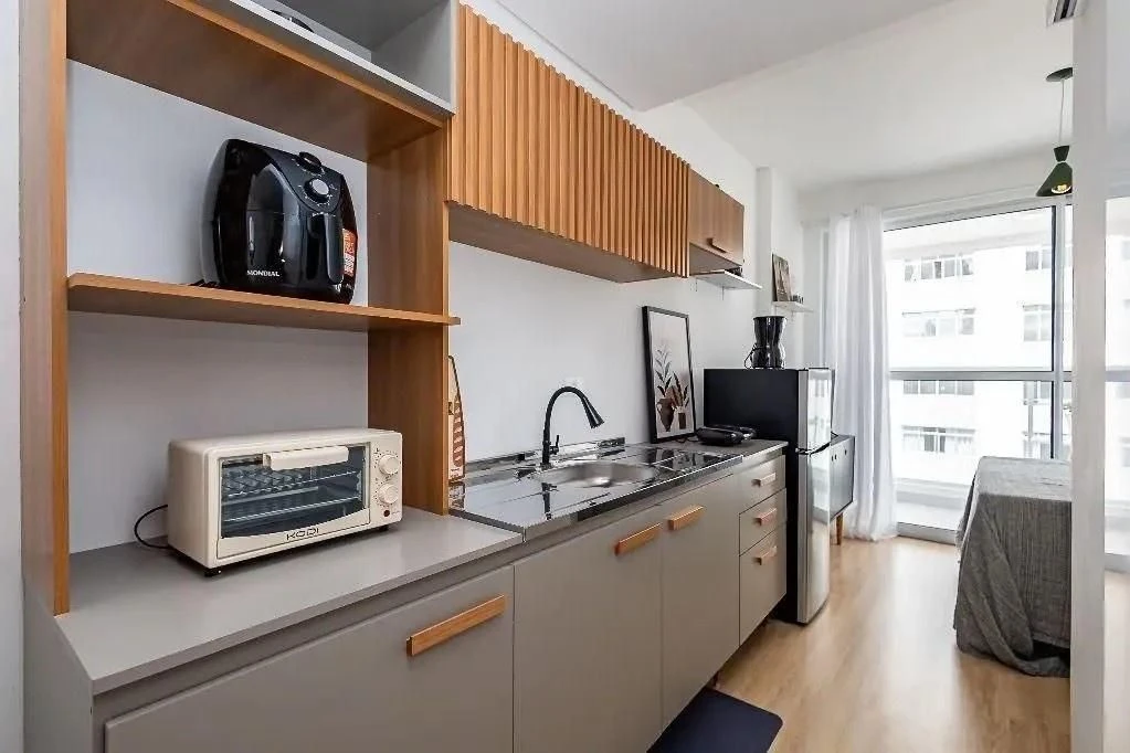 Furnished studio, 27 m², with floor-to-ceiling windows — photo 10