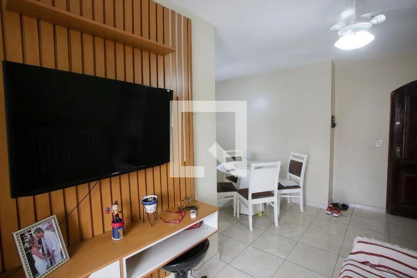 Apartamento amueblado de 2 dormitorios con cocina abierta — photo 22