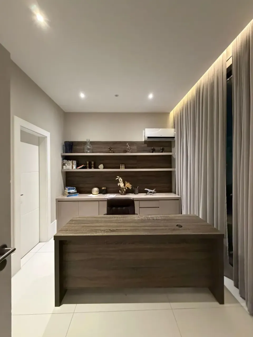 Furnished house with 5 bedrooms and 880 m² — photo 5