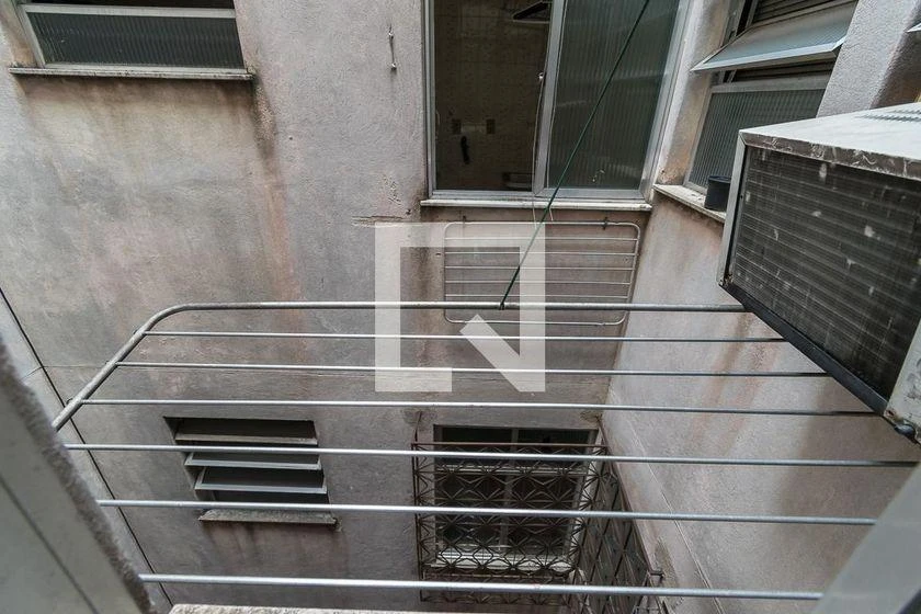 Furnished apartment with 2 bedrooms and 51 m² — photo 31