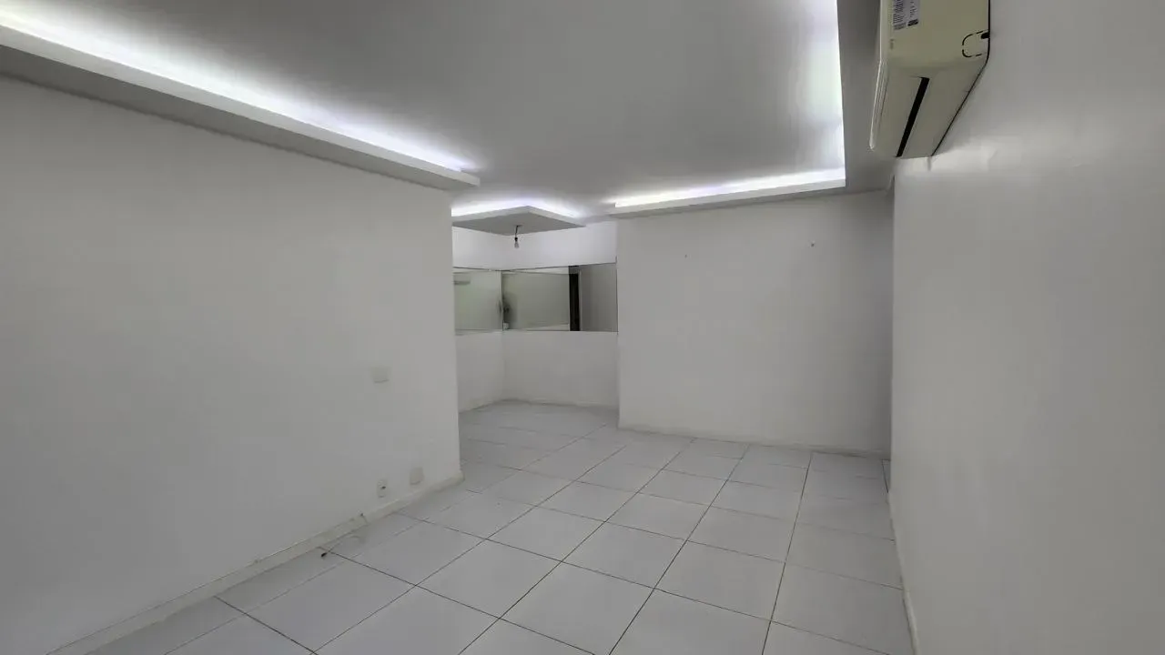 Apartamento com 4 quartos e cozinha fechada a gás — photo 7