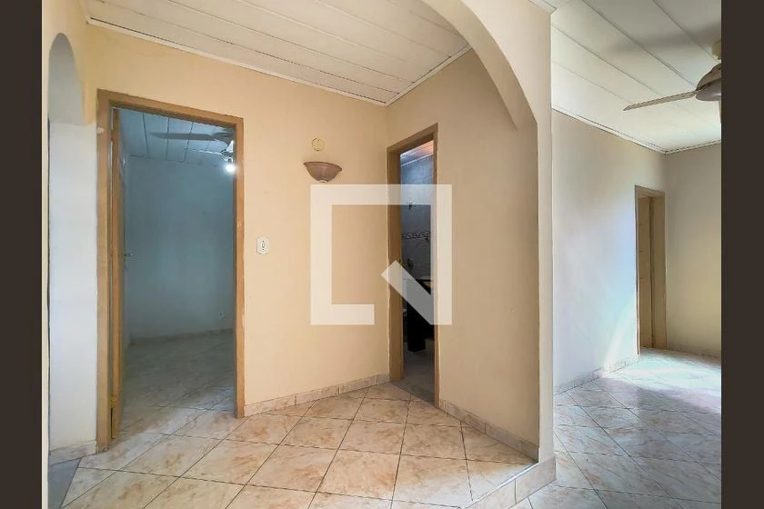 80 m² rental apartment with 2 bedrooms and enclosed kitchen — photo 25