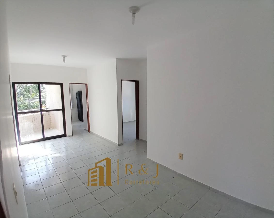 Rental apartment with 3 bedrooms and a balcony