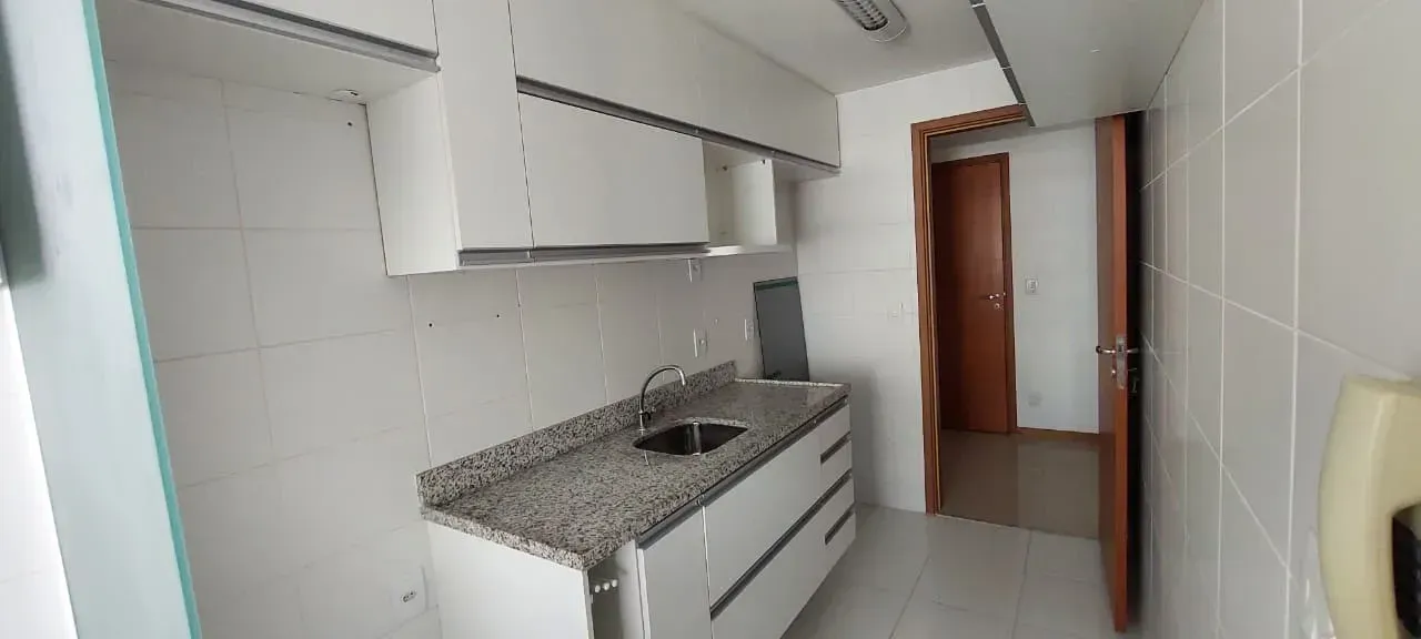 2-bedroom apartment with 2 bathrooms and 1 parking spot — photo 8