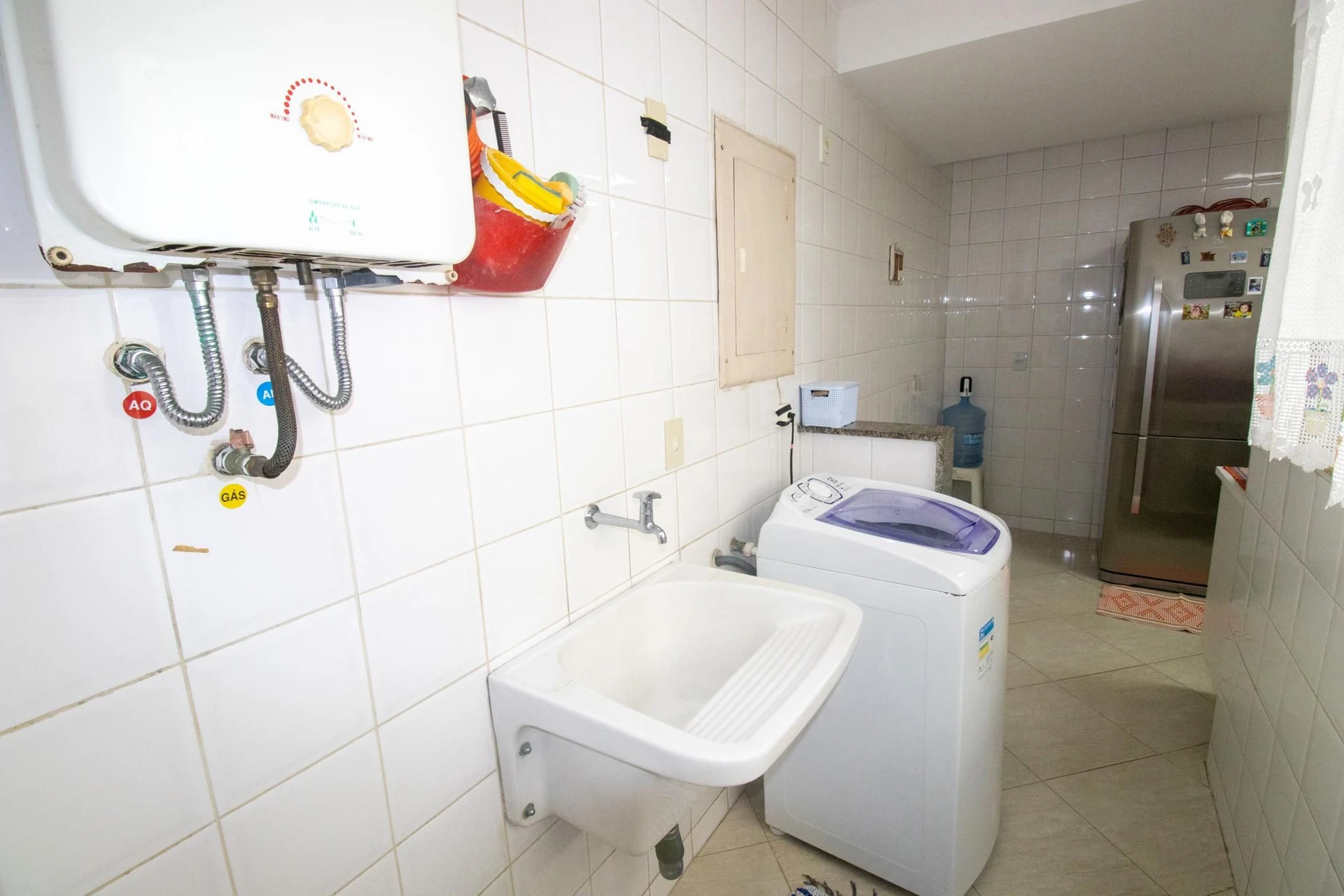 Furnished apartment with 3 bedrooms and a balcony — photo 52