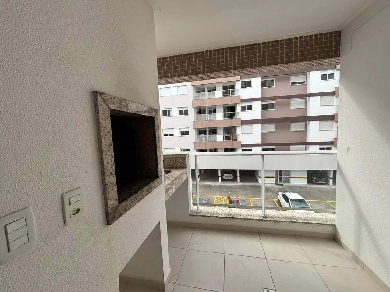 Unfurnished 2-bedroom apartment with en-suite and balcony