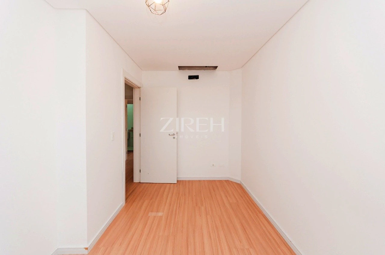 Condo house with 3 bedrooms and private garden — photo 24