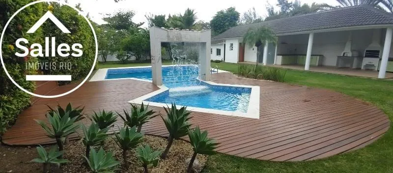 Casa sem mobília com 4 quartos, 5 banheiros e varanda — photo 12