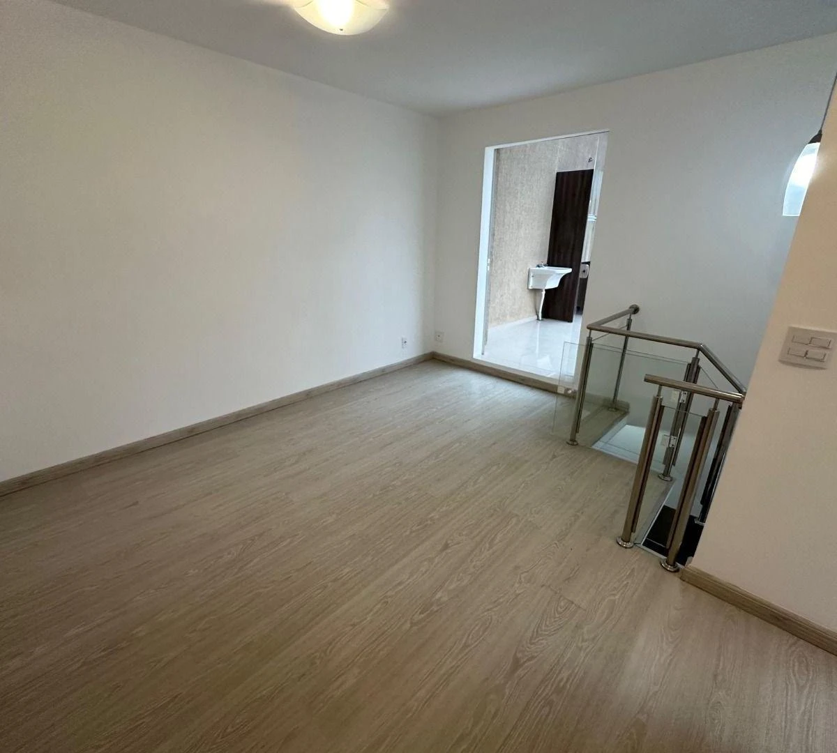 2-bedroom apartment with a home office in Curitiba — photo 22