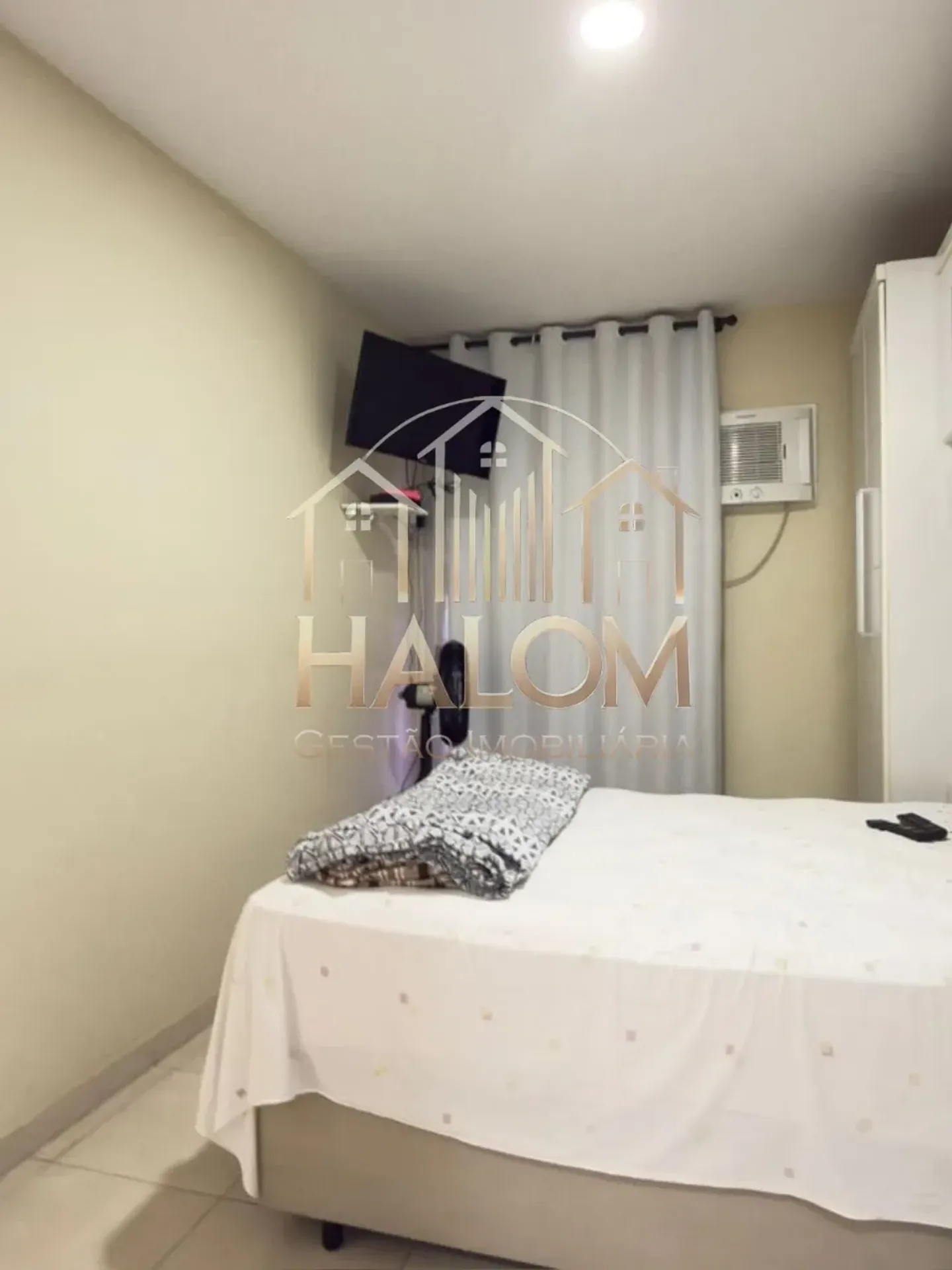 90 m² apartment with a closed kitchen and 2 bedrooms — photo 7