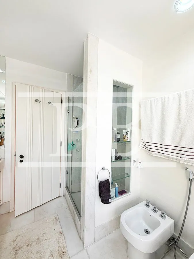 Apartamento mobiliado de 270 m² com 3 suítes e 3 vagas — photo 29