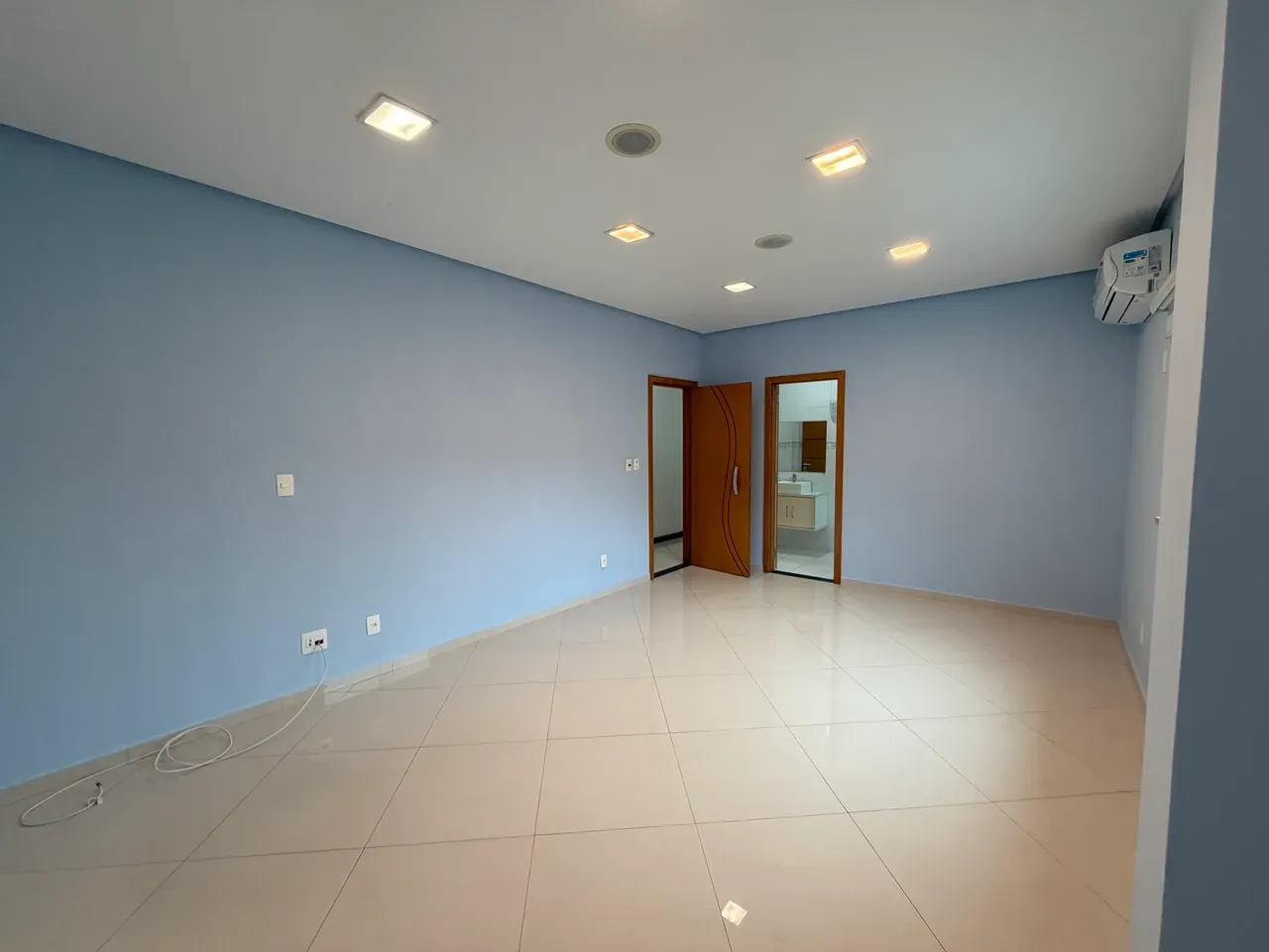 475 m² house with 4 bedrooms and gas open-plan kitchen — photo 34