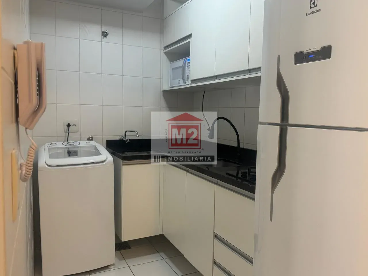 One-bedroom apartment with a washing machine in Curitiba — photo 2