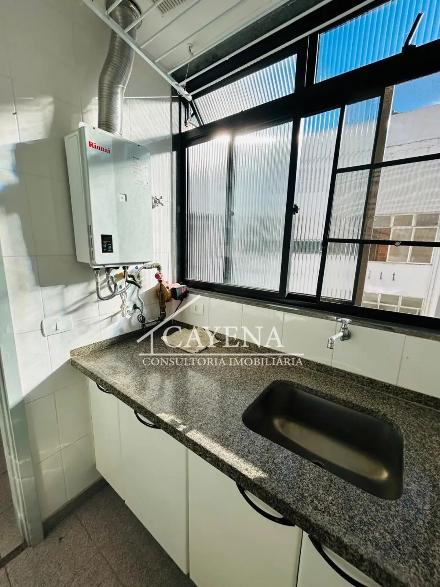 Apartment with 247 m², 3 bedrooms and 4 bathrooms — photo 18