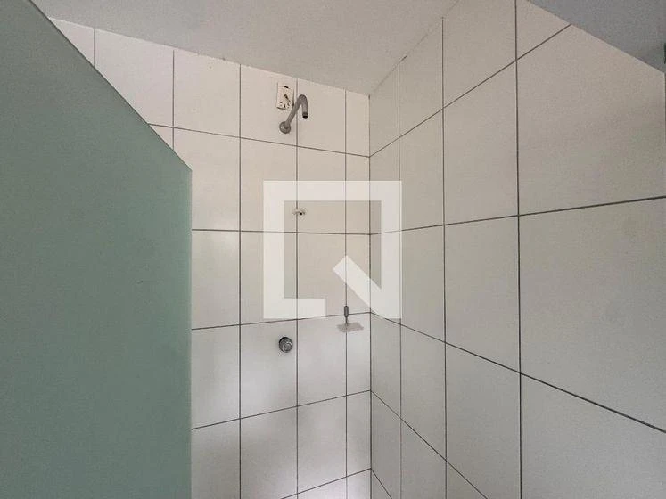 1000 m² house with a washing machine and a bathtub — photo 12