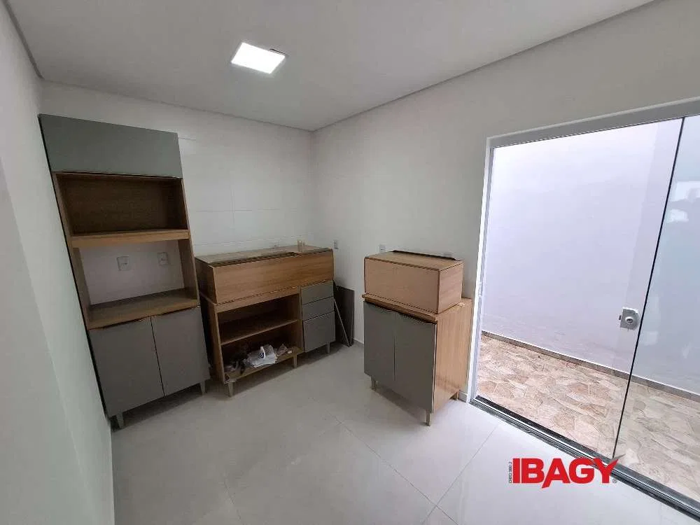 Apartment, 74 m², with a private BBQ — photo 4